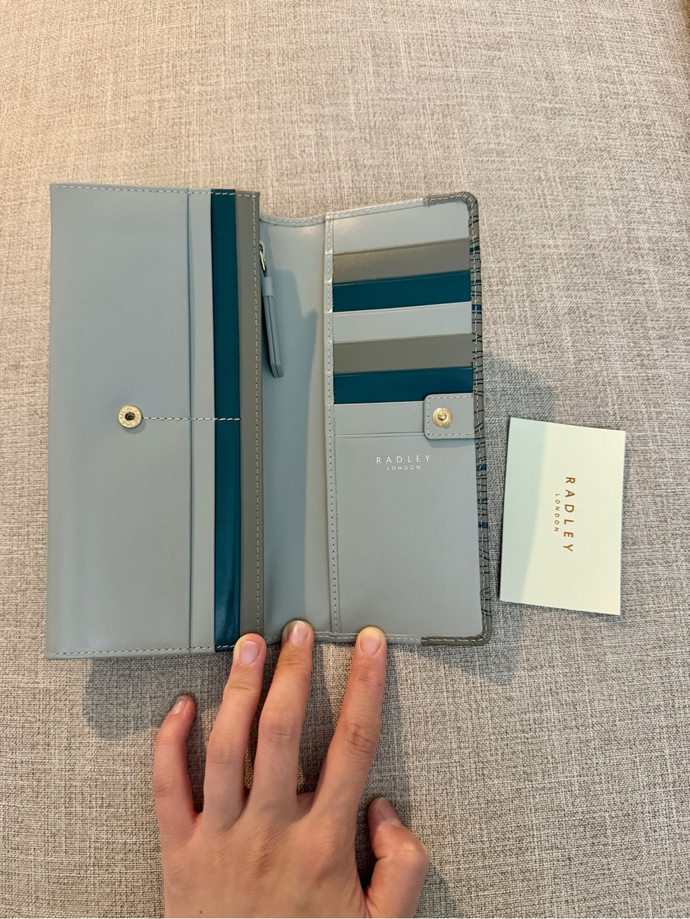 Radley London A Walk In The Park Large Leather Flapover Wallet - Picture 3 of 6